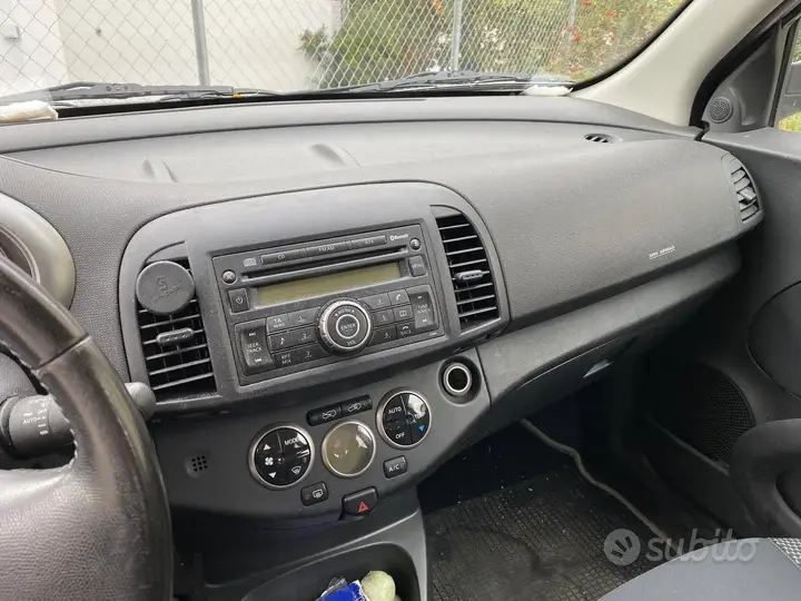 Nissan Micra 2008 photo 4