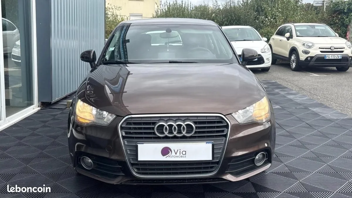 Audi A1 2013 photo 2