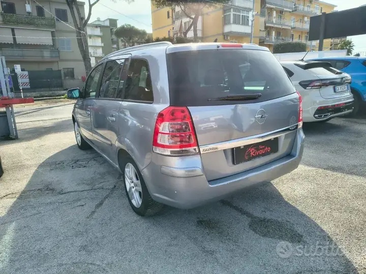 Opel Zafira 2009 photo 5