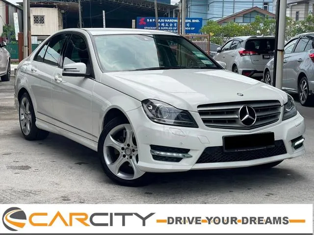 Mercedes-Benz C200