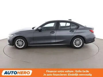 BMW 3 Series 2021 photo 3