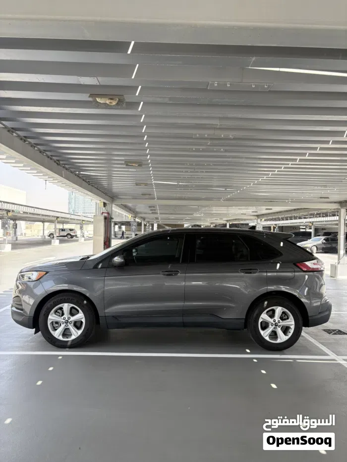 Ford Edge 2021 photo 2