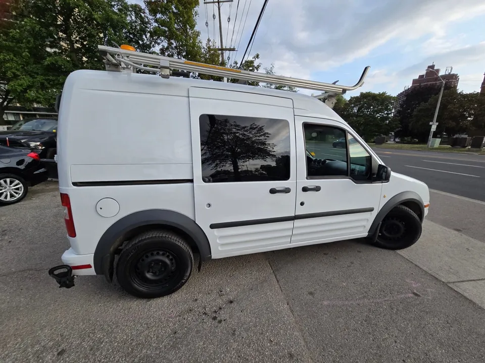 Ford Transit Connect 2011 photo 5