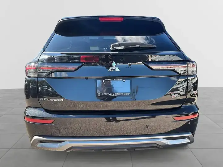 Mitsubishi Outlander 2025 photo 3