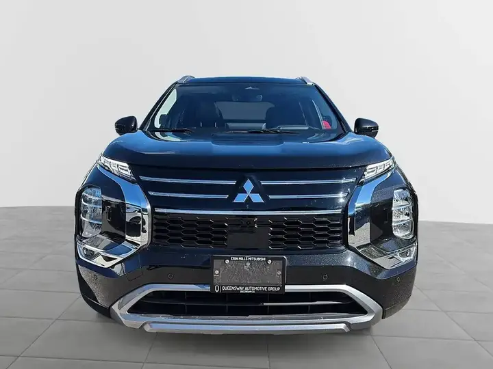 Mitsubishi Outlander 2025 photo 2