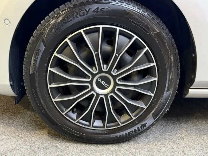 Ford Fiesta 2021 photo 2