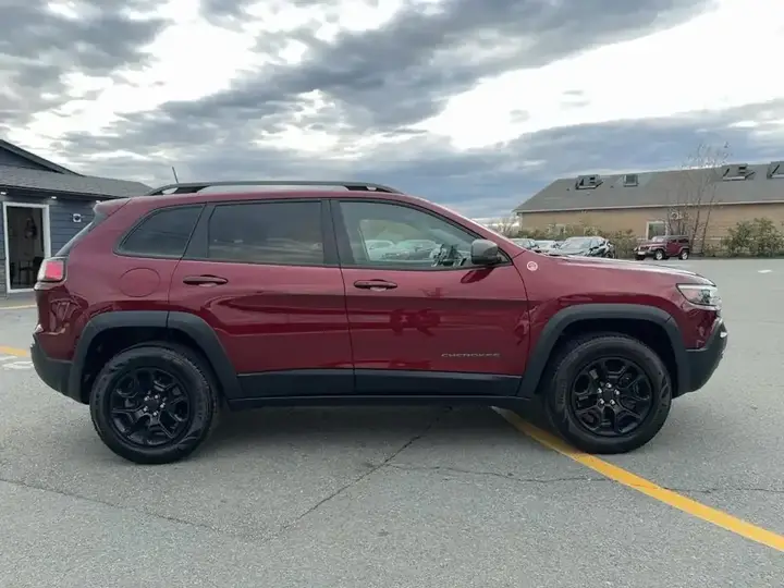 Jeep Cherokee 2020 photo 4