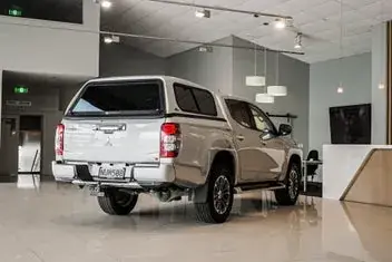 Mitsubishi Triton 2022 photo 4