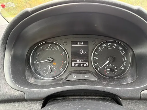 Skoda Fabia 2011 photo 5