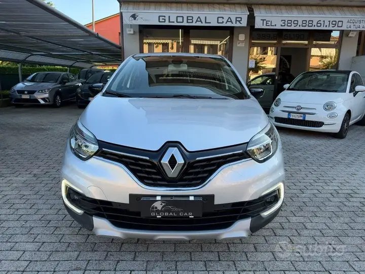 Renault Captur 2019 photo 2