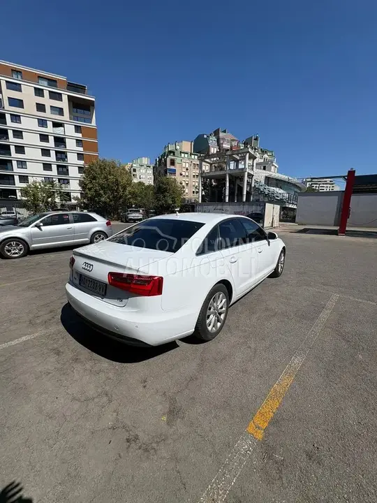 Audi A6 2012 photo 5