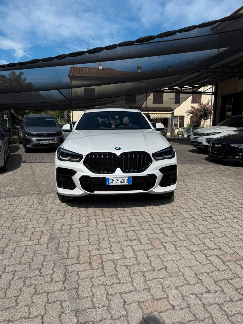BMW X6 2023 photo 2