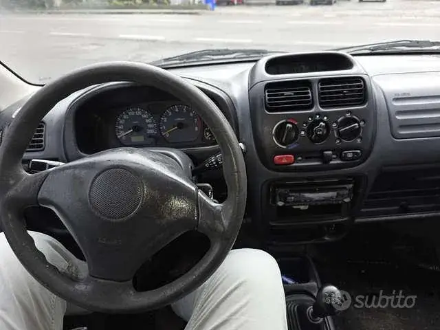 Suzuki Ignis 2003 photo 5