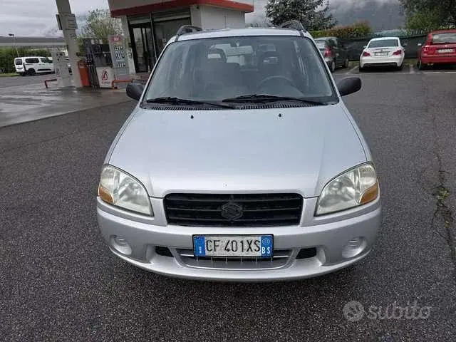 Suzuki Ignis 2003 photo 4