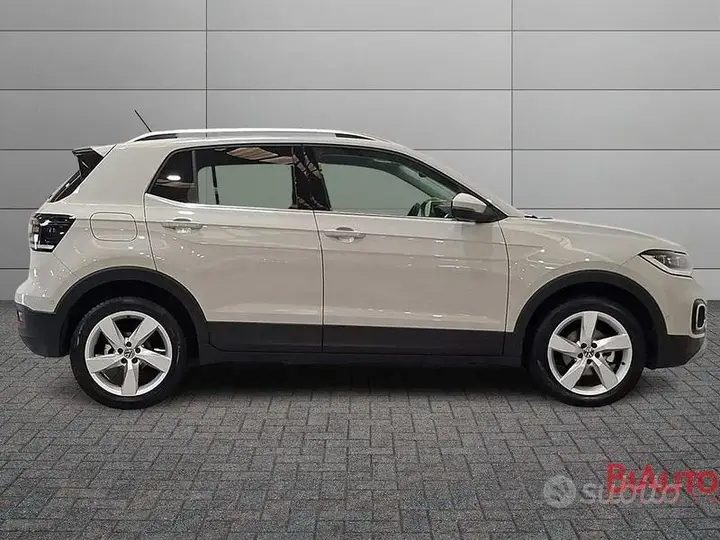 Volkswagen T-Cross 2023 photo 3