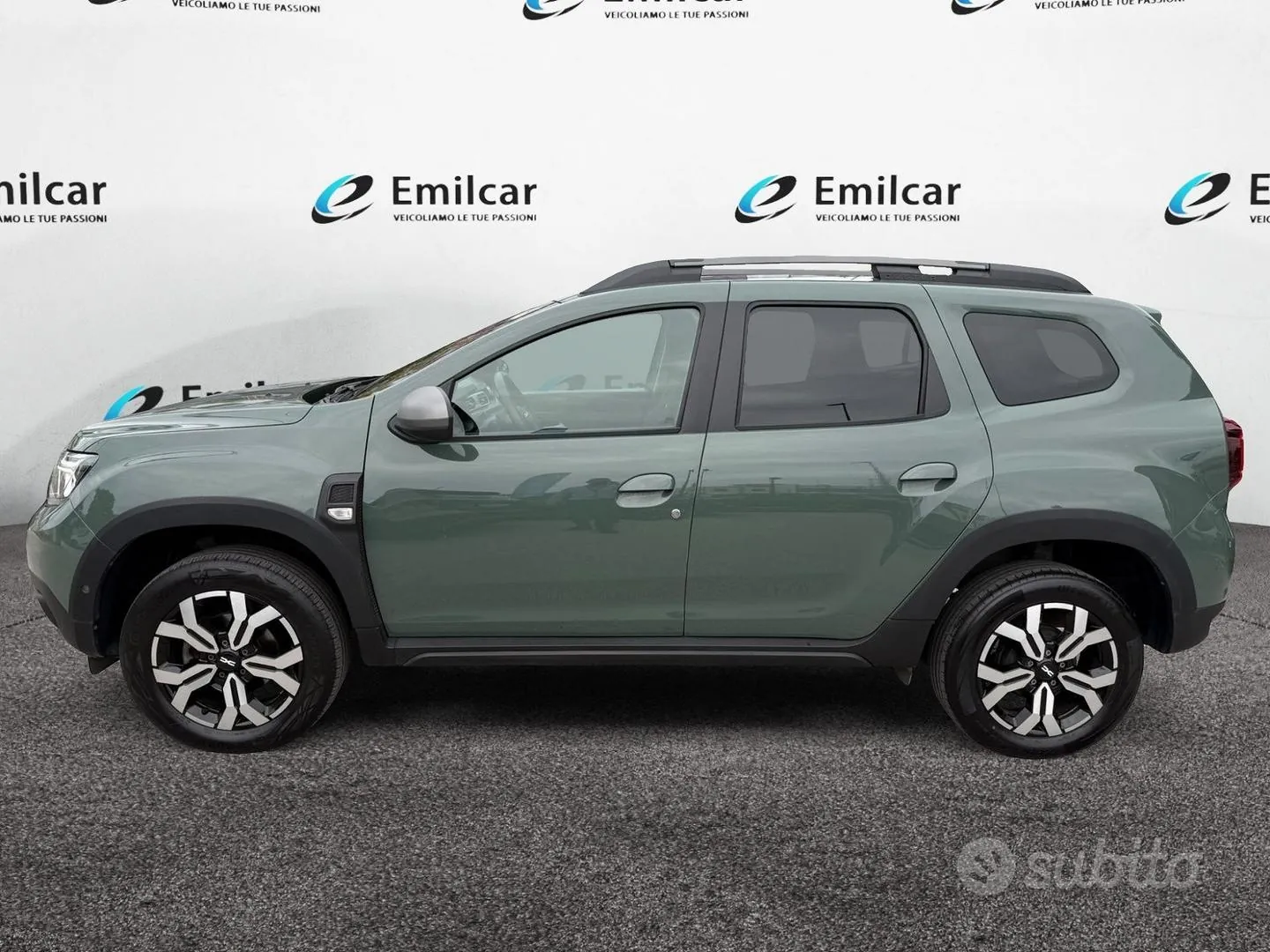 Dacia Duster 2023 photo 4