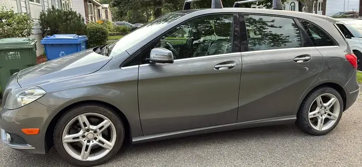 Mercedes-Benz B-Class 2013 photo 3