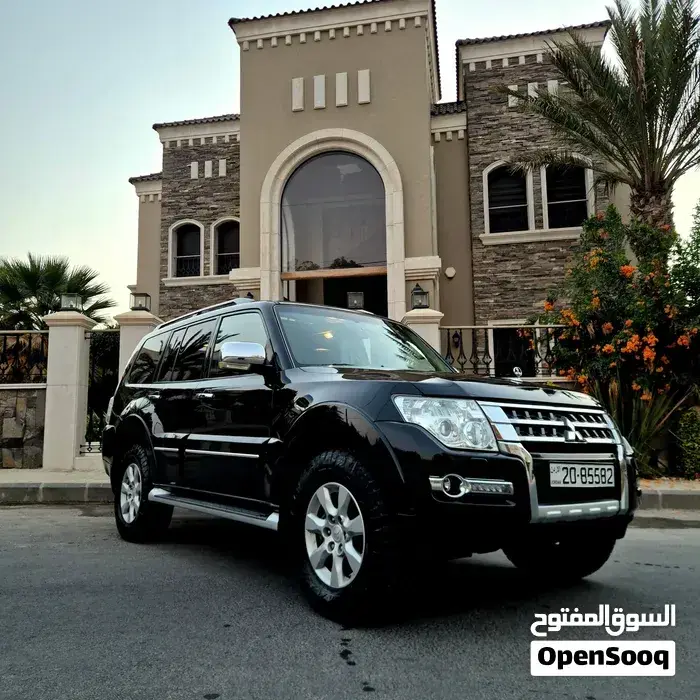 Mitsubishi Pajero 2016 photo 2