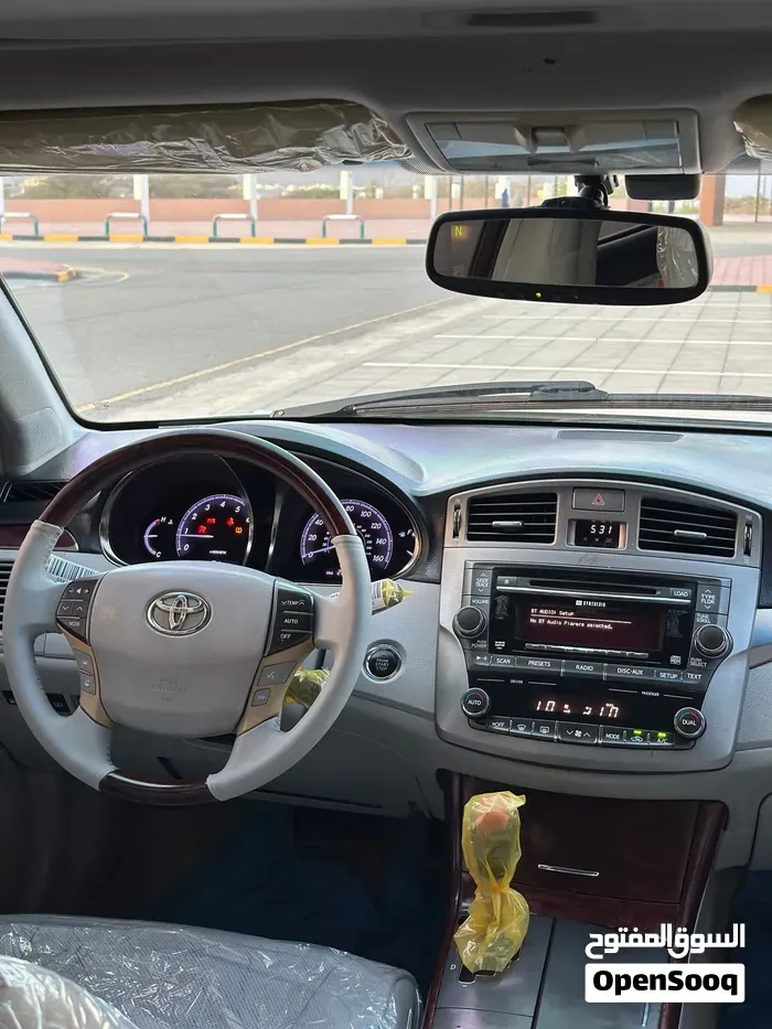 Toyota Avalon 2011 photo 3