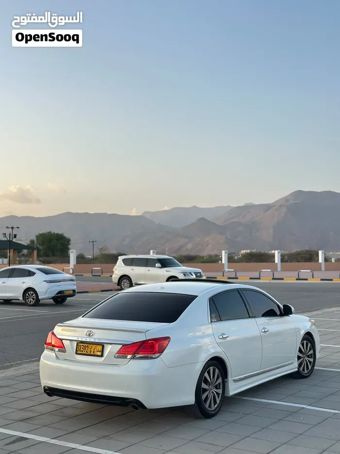 Toyota Avalon 2011 photo 4