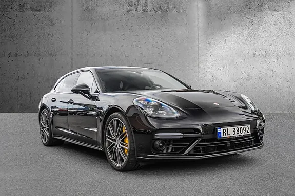 Porsche Panamera Turbo S 2018 photo 5
