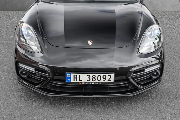 Porsche Panamera Turbo S 2018 photo 4