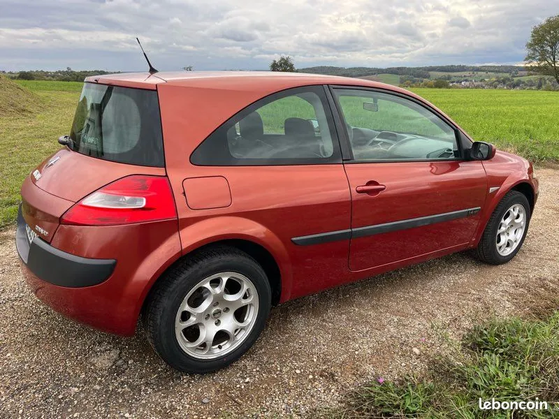 Renault Megane 2006 photo 2