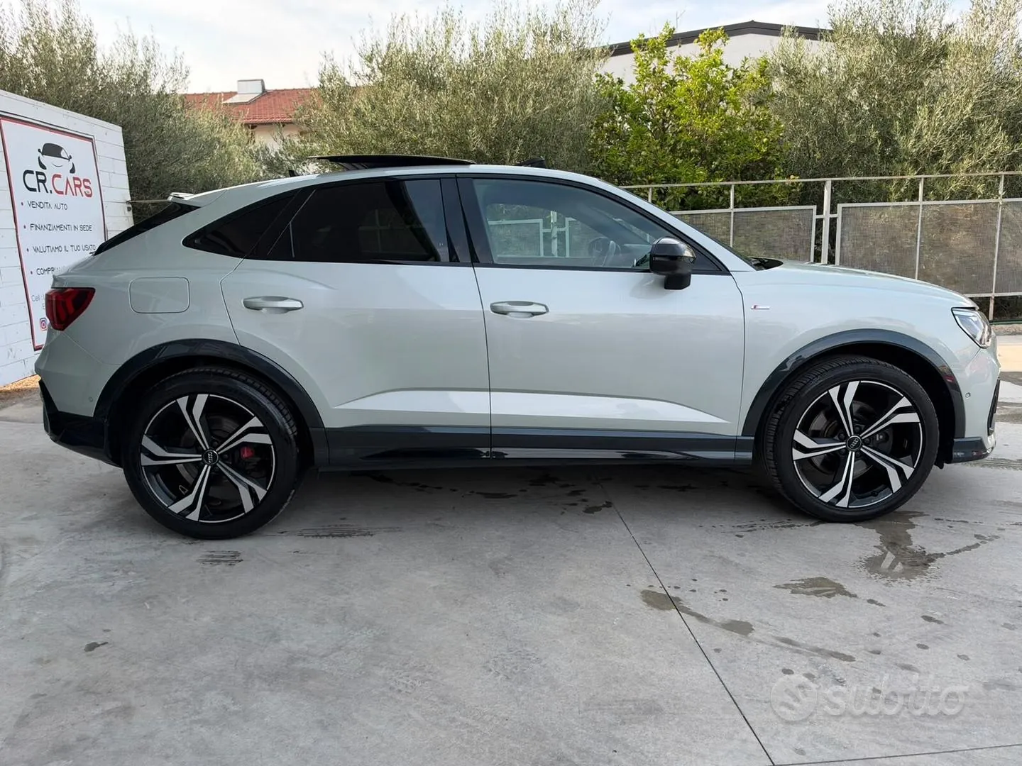 Audi Q3 2020 photo 2