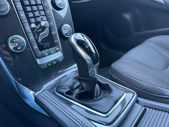Volvo V40 Cross Country 2017 photo 5