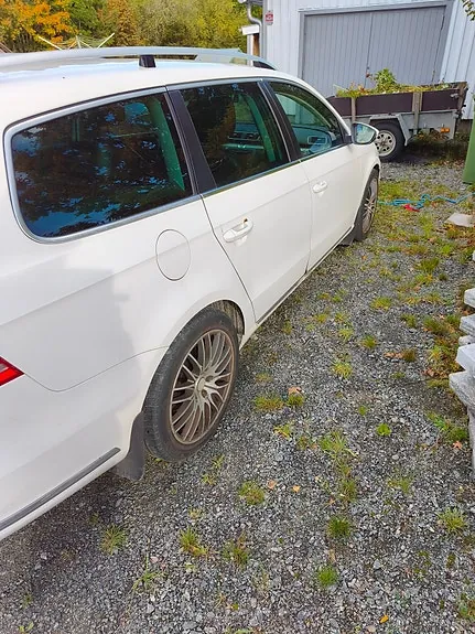 Volkswagen Passat 2012 photo 3