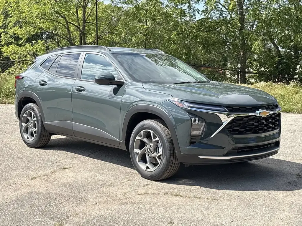 Chevrolet Trax 2026 photo 2