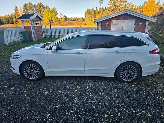 Ford Mondeo 2016 photo 3