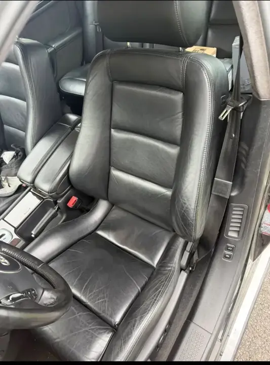 Audi A8 1999 photo 3