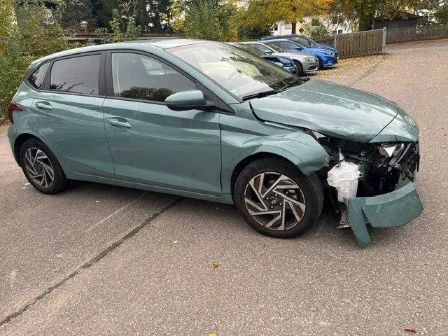 Hyundai I20