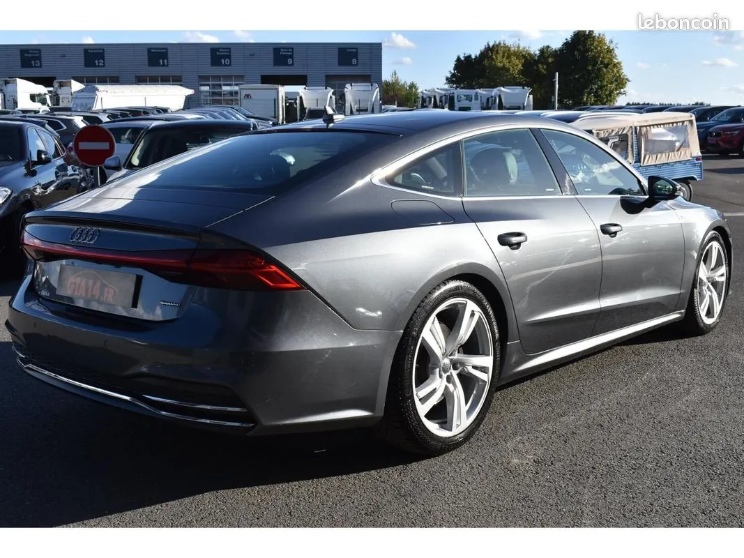 Audi A7 2018 photo 2