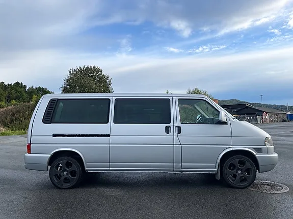 Volkswagen Caravelle 2003 photo 3
