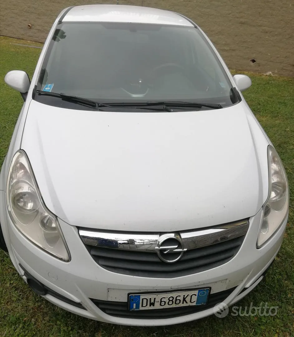Opel Corsa 2009 photo 3
