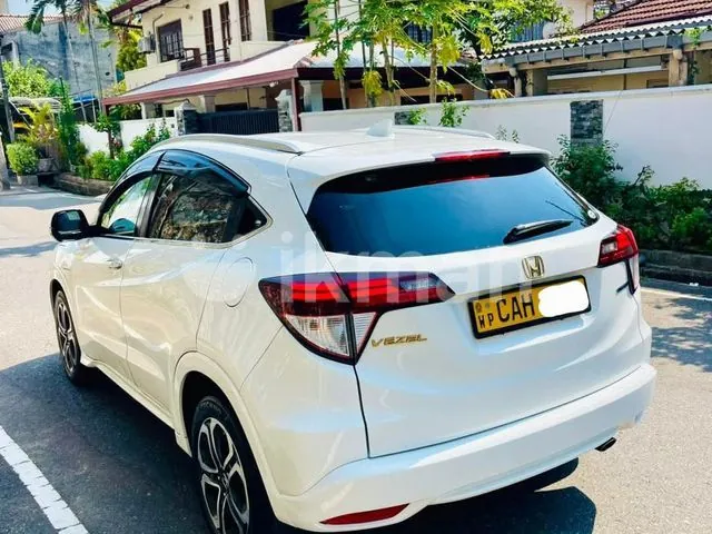 Honda Vezel 2015 photo 4