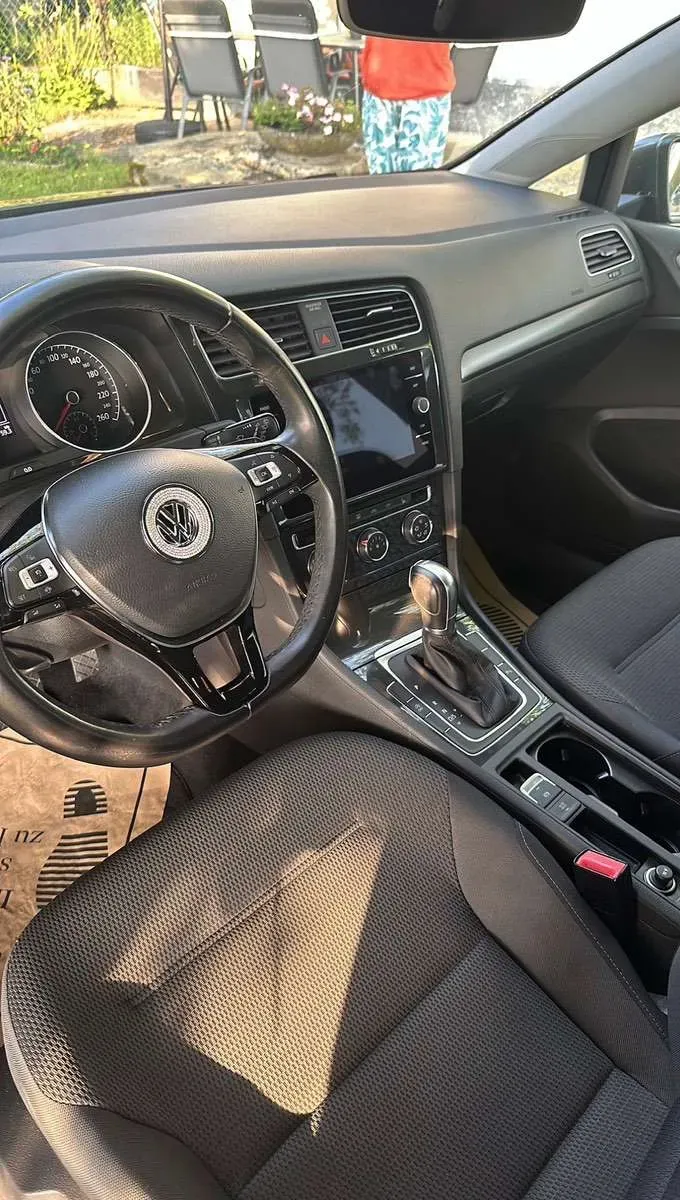 Volkswagen Golf 2018 photo 3