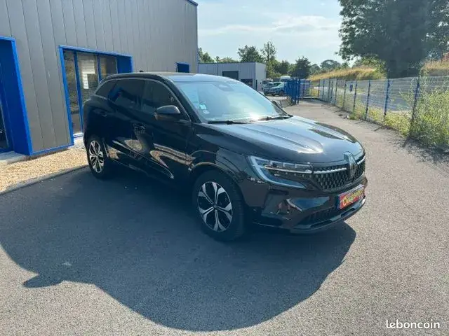 Renault Austral 2023 photo 2