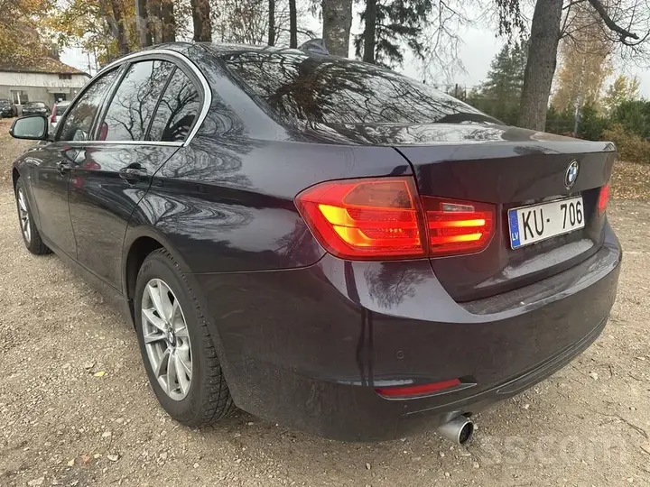 BMW 320D 2012 photo 3