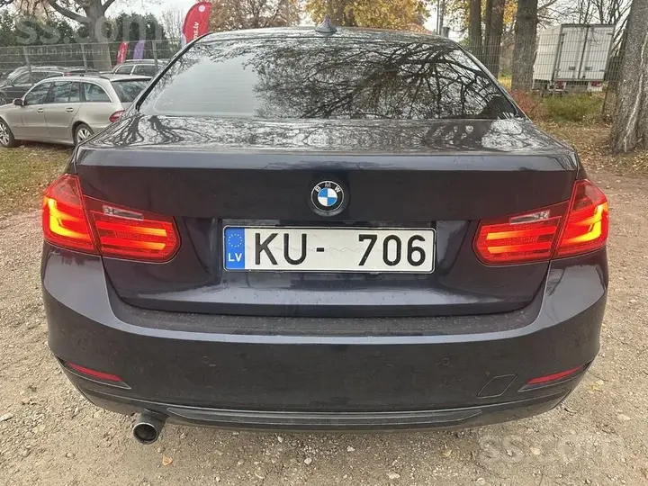 BMW 320D 2012 photo 4