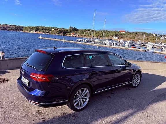 Volkswagen Passat 2018 photo 4