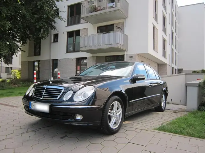 Mercedes-Benz E 280