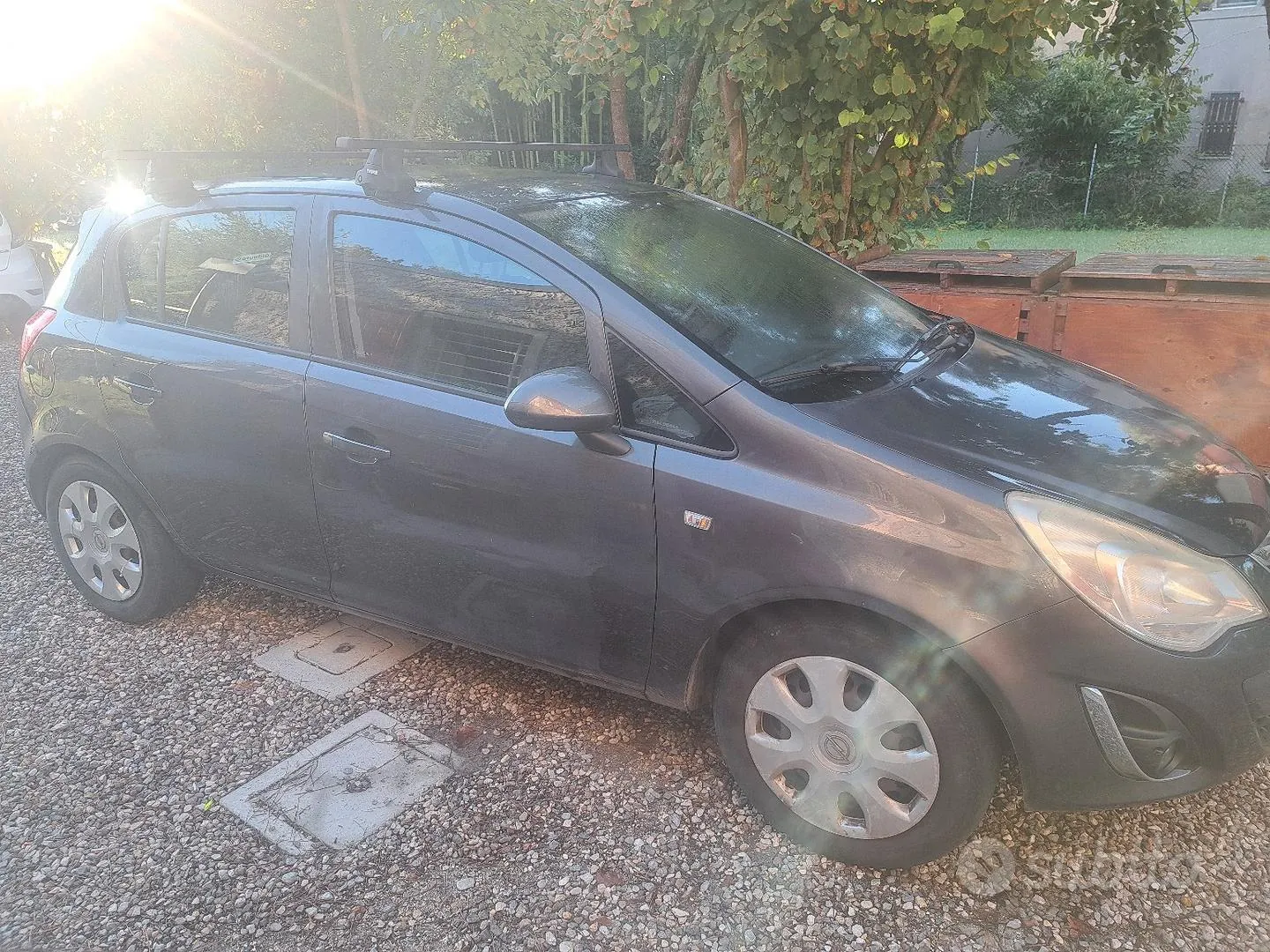 Opel Corsa 2011 photo 2