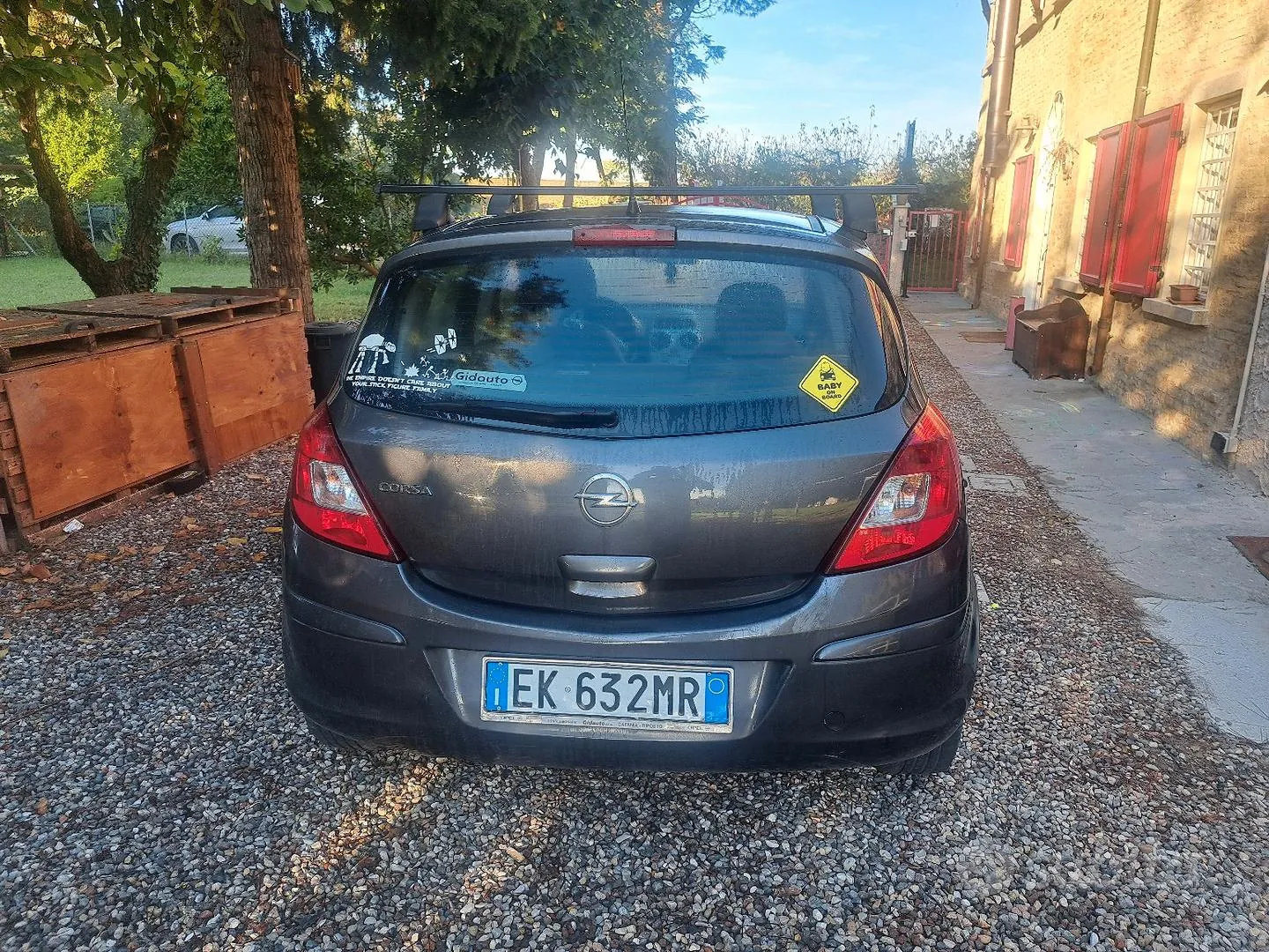 Opel Corsa 2011 photo 4