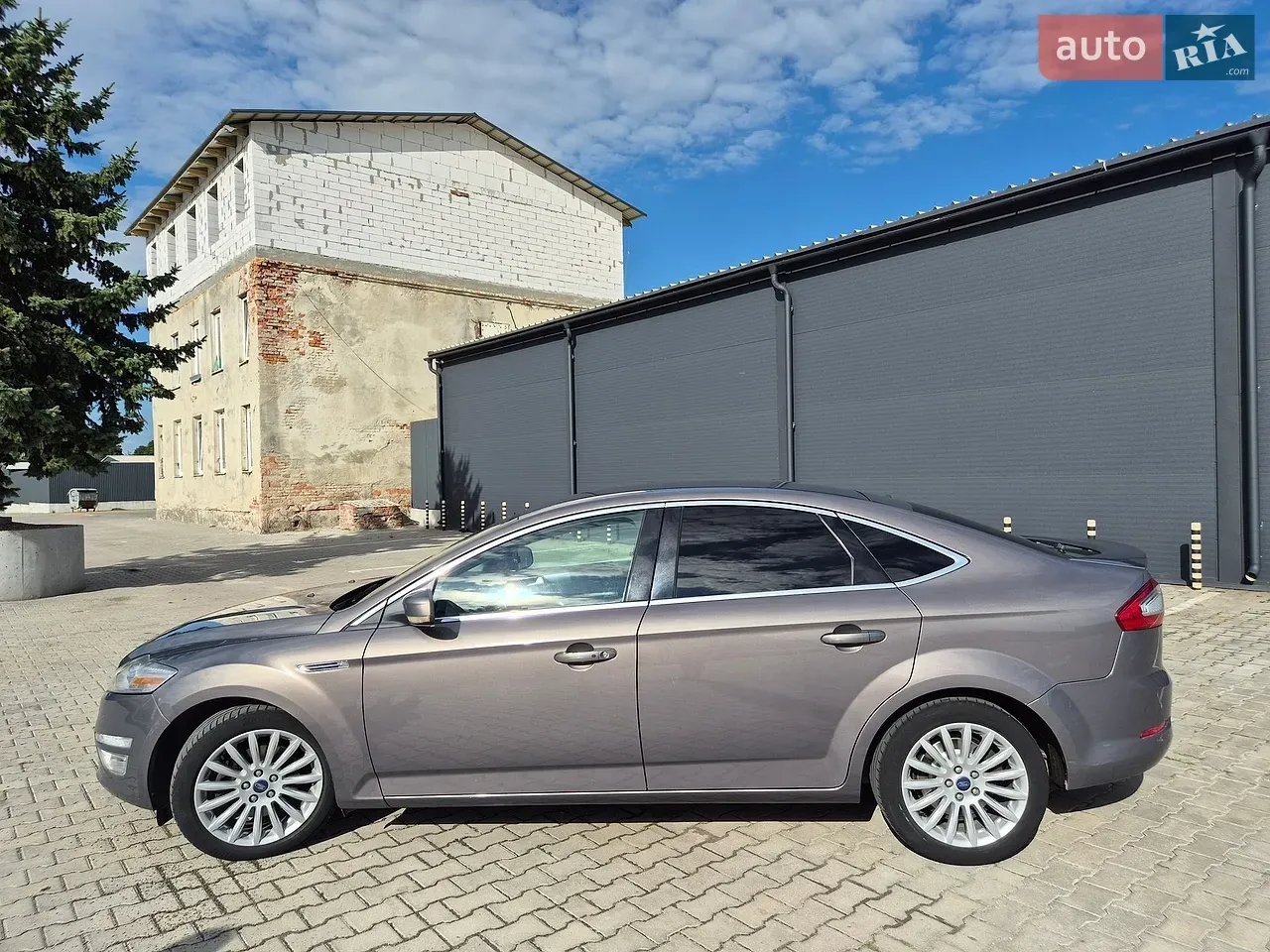 Ford Mondeo 2013 photo 3