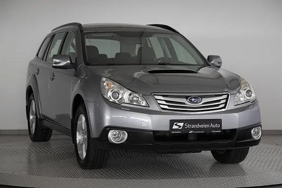 Subaru Legacy 2011 photo 3