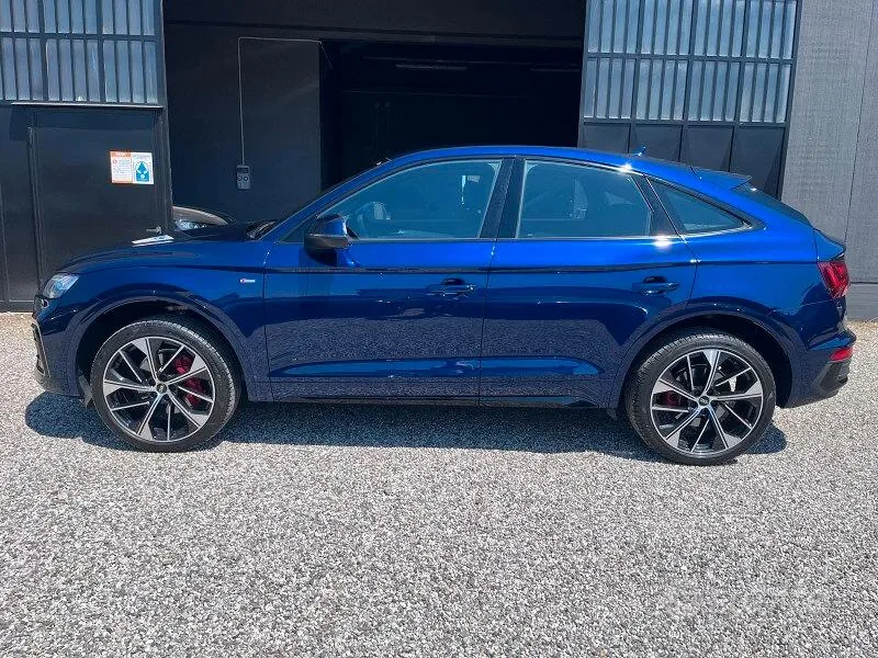 Audi Q5 2022 photo 2