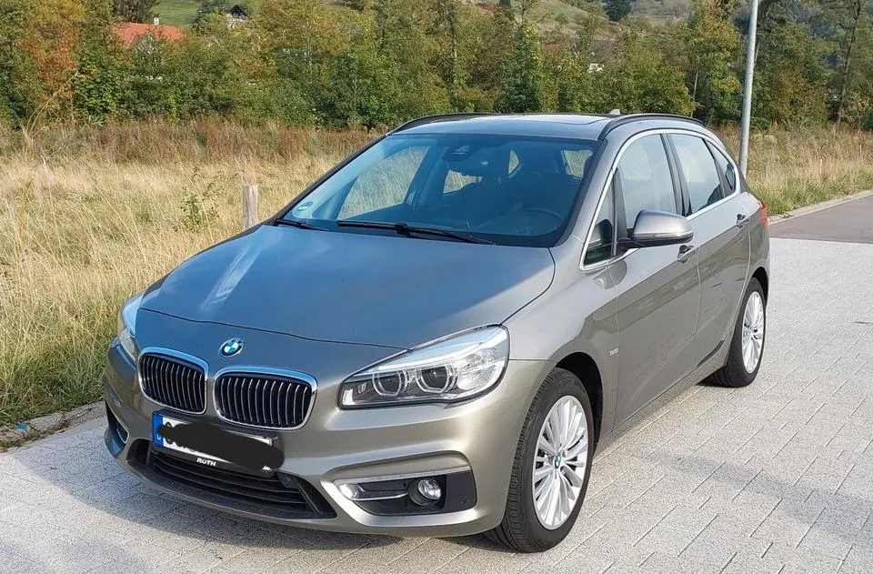 BMW 220D